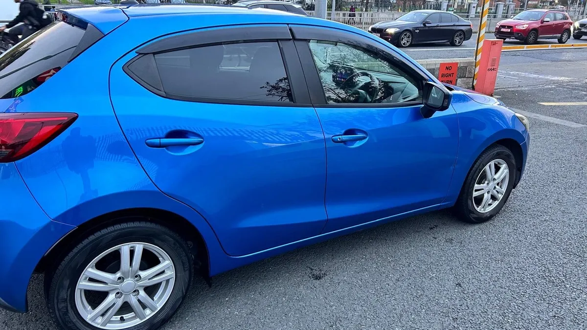 Mazda Demio 2014 - Image 4