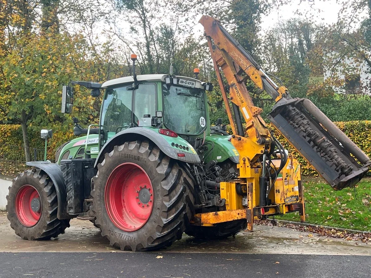 McConnell PA 5000T hedge cutter - Image 1