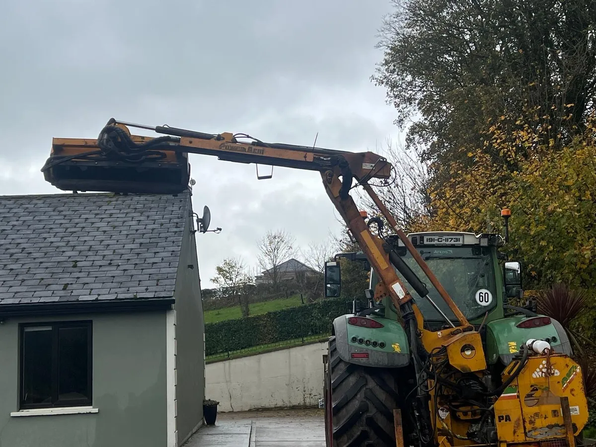 McConnell PA 5000T hedge cutter - Image 3