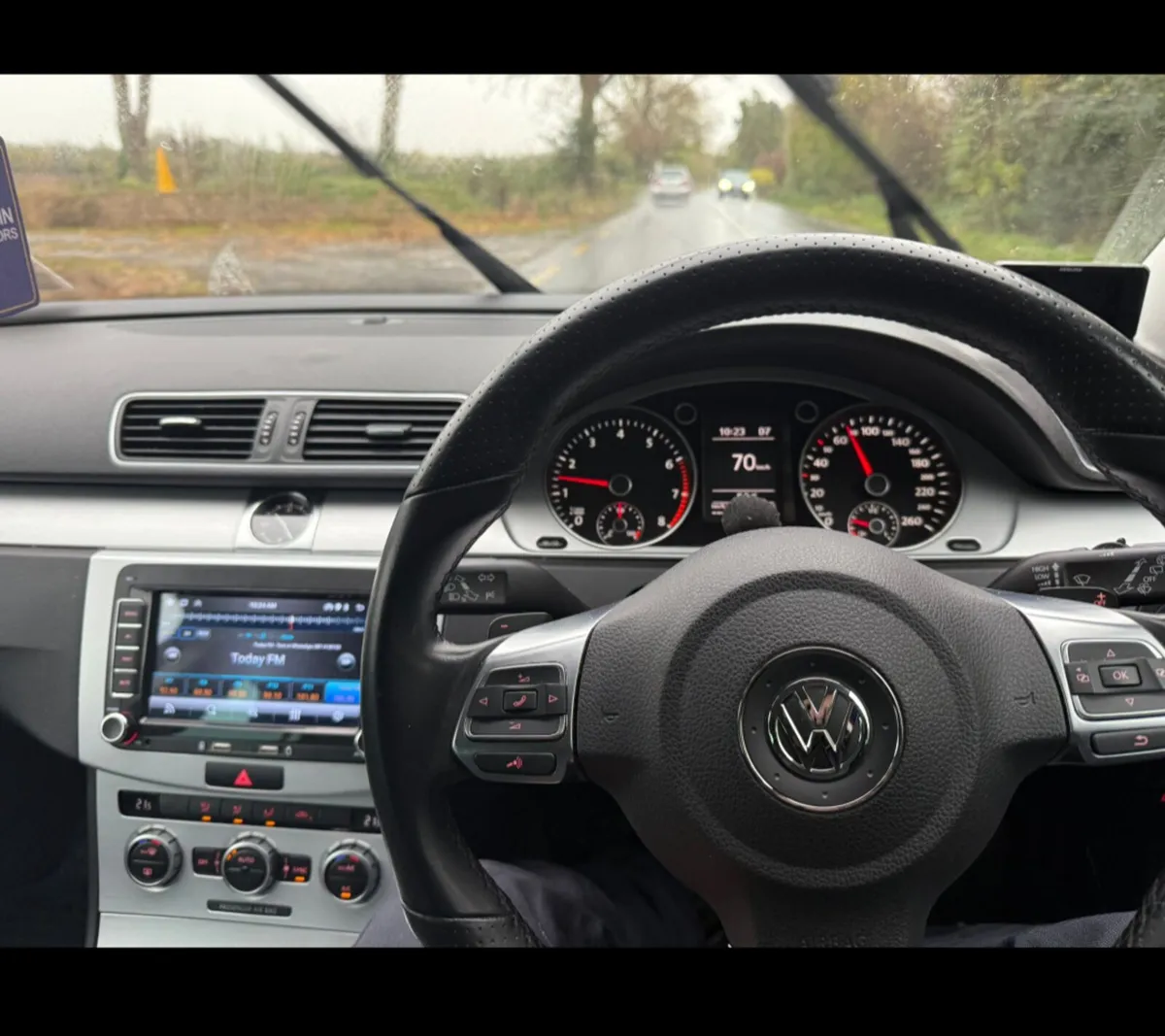 Vw Passat  1.4 TSI R -Line Auto Low Km - Image 2