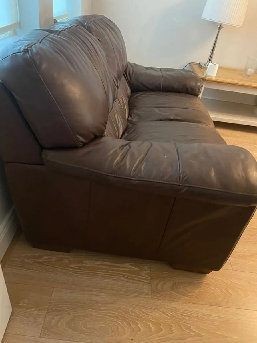 Couch free of charge - Image 2