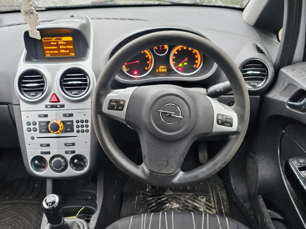 Opel corsa bargain to clear €999 no offers - Image 2