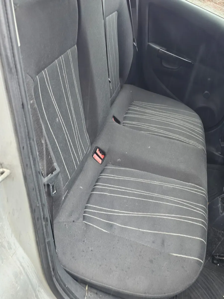 Opel corsa bargain to clear €999 no offers - Image 4