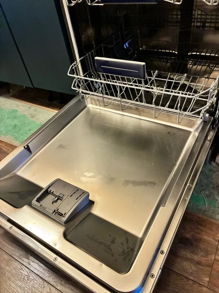 Siemens Dishwasher - Image 2