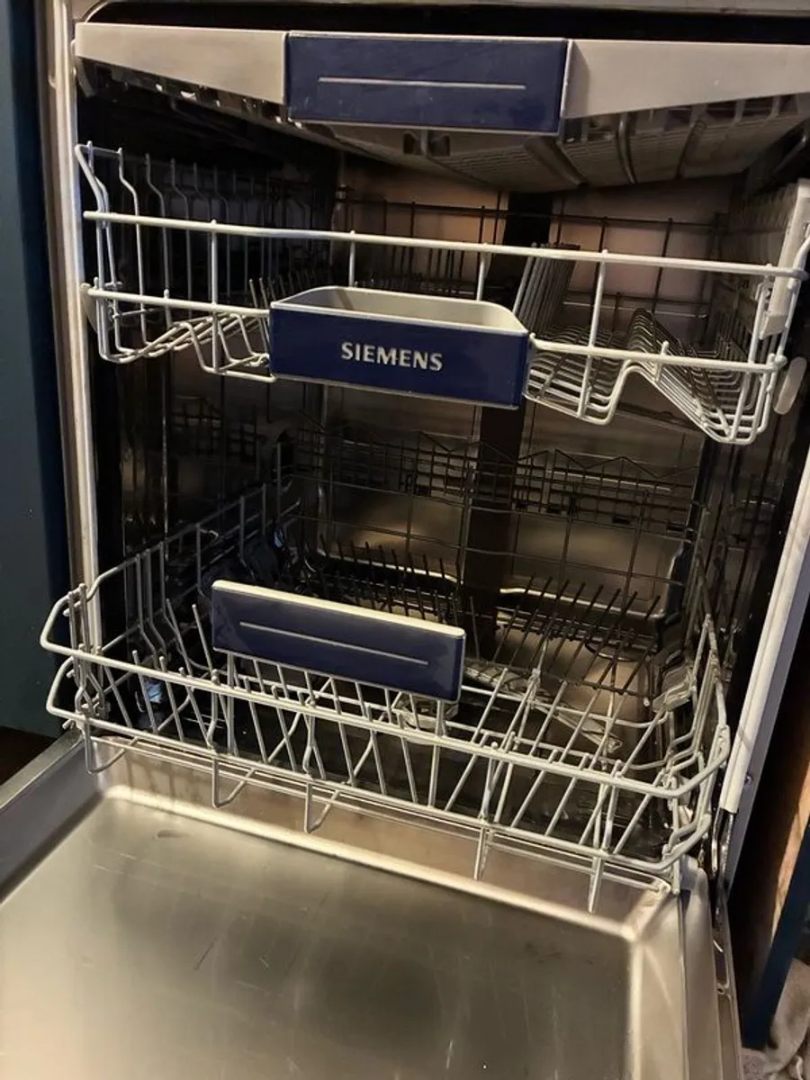 Siemens Dishwasher - Image 3