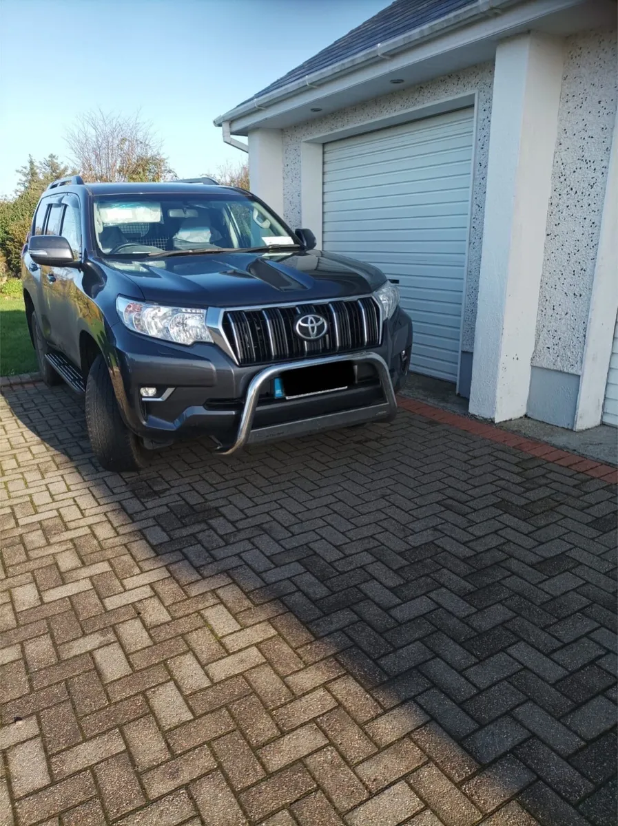 Toyota Landcruiser - Image 1