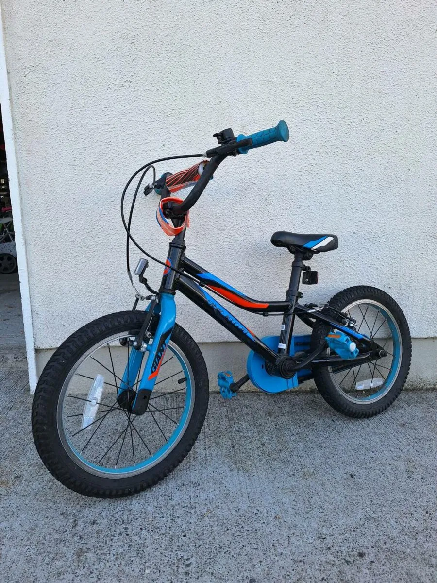 Giant Animator F/W 16 Kids Bike Black Blue - Image 3