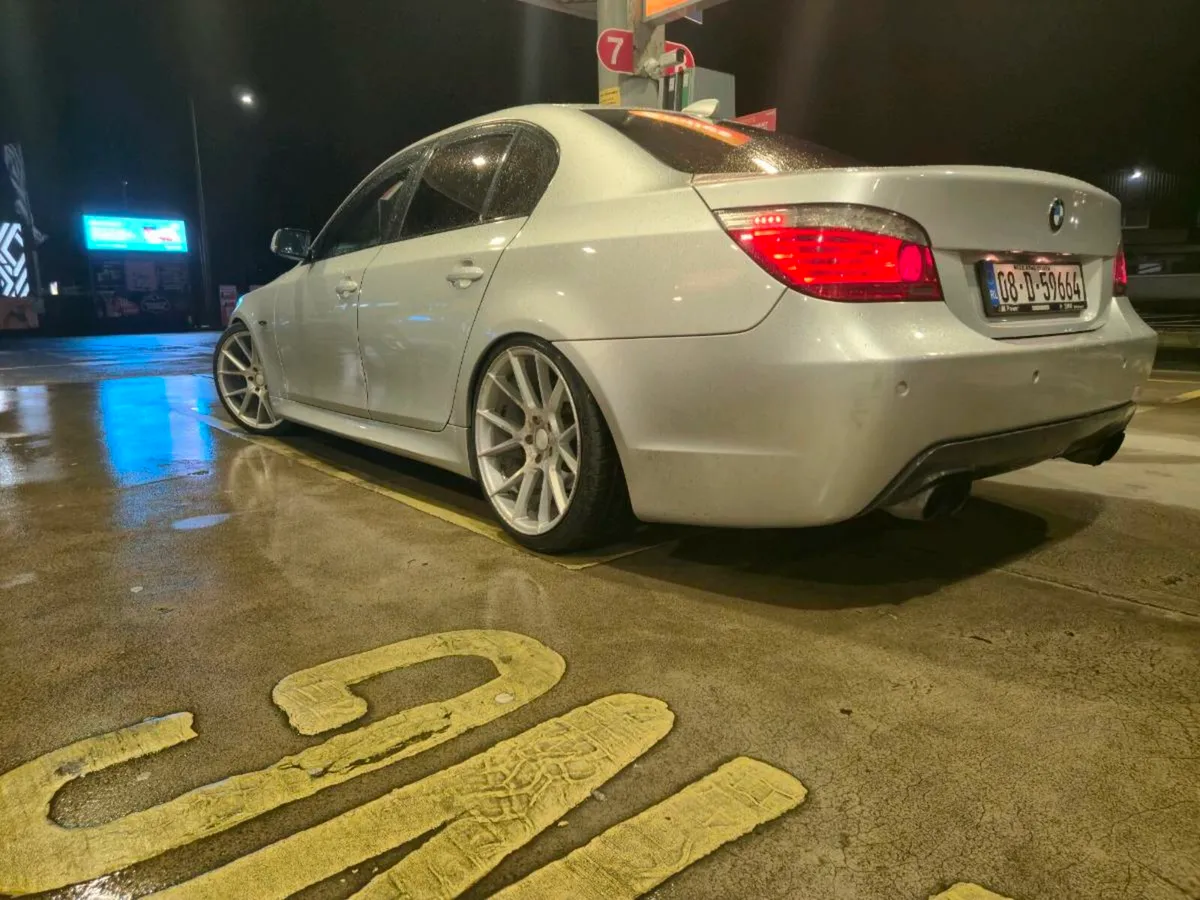 Bmw 520d msport lci - Image 2