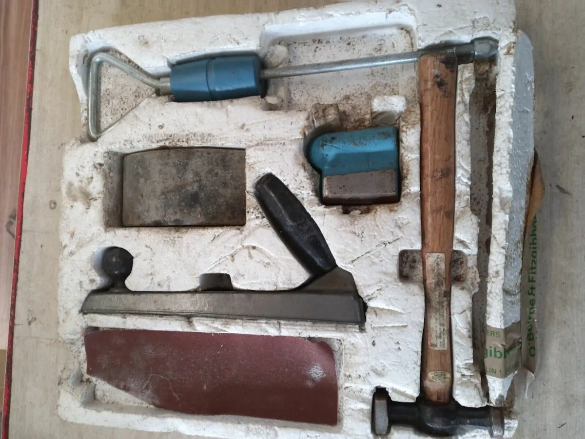 Car bodywork repair kit - Image 2