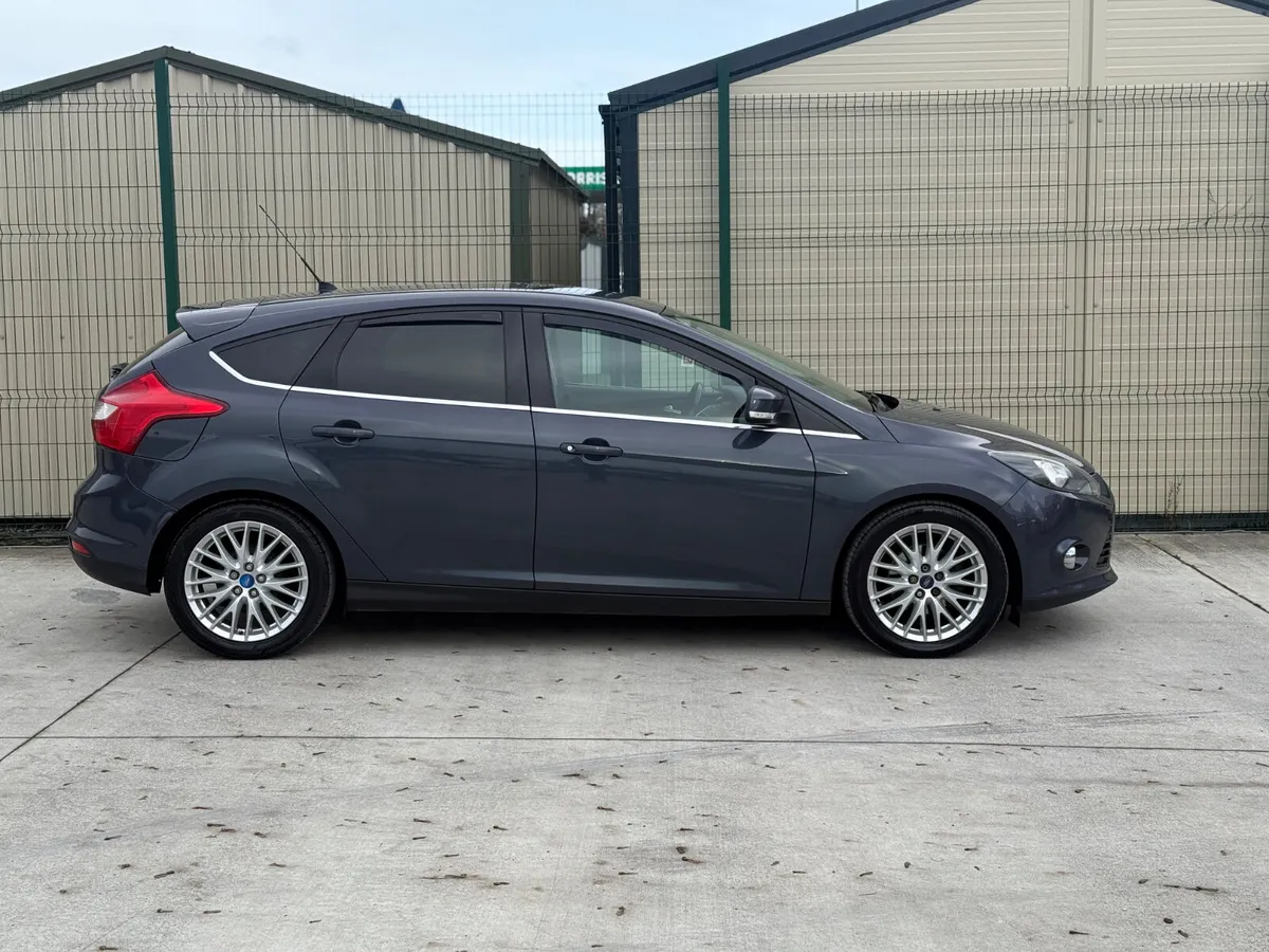 Ford Focus 2012 New NCT!! 145 miles - Image 3