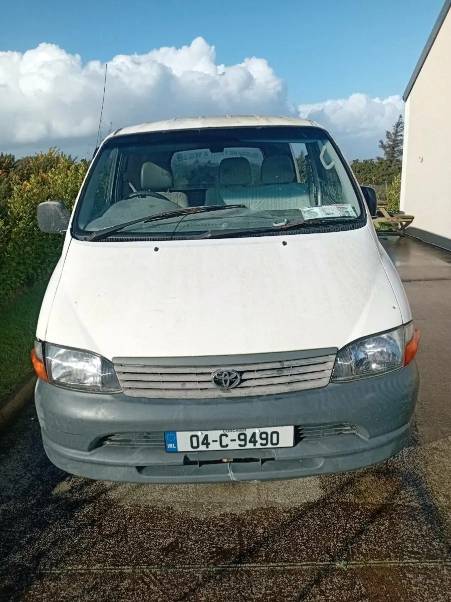 Toyota hiace 2004 d4d - Image 1
