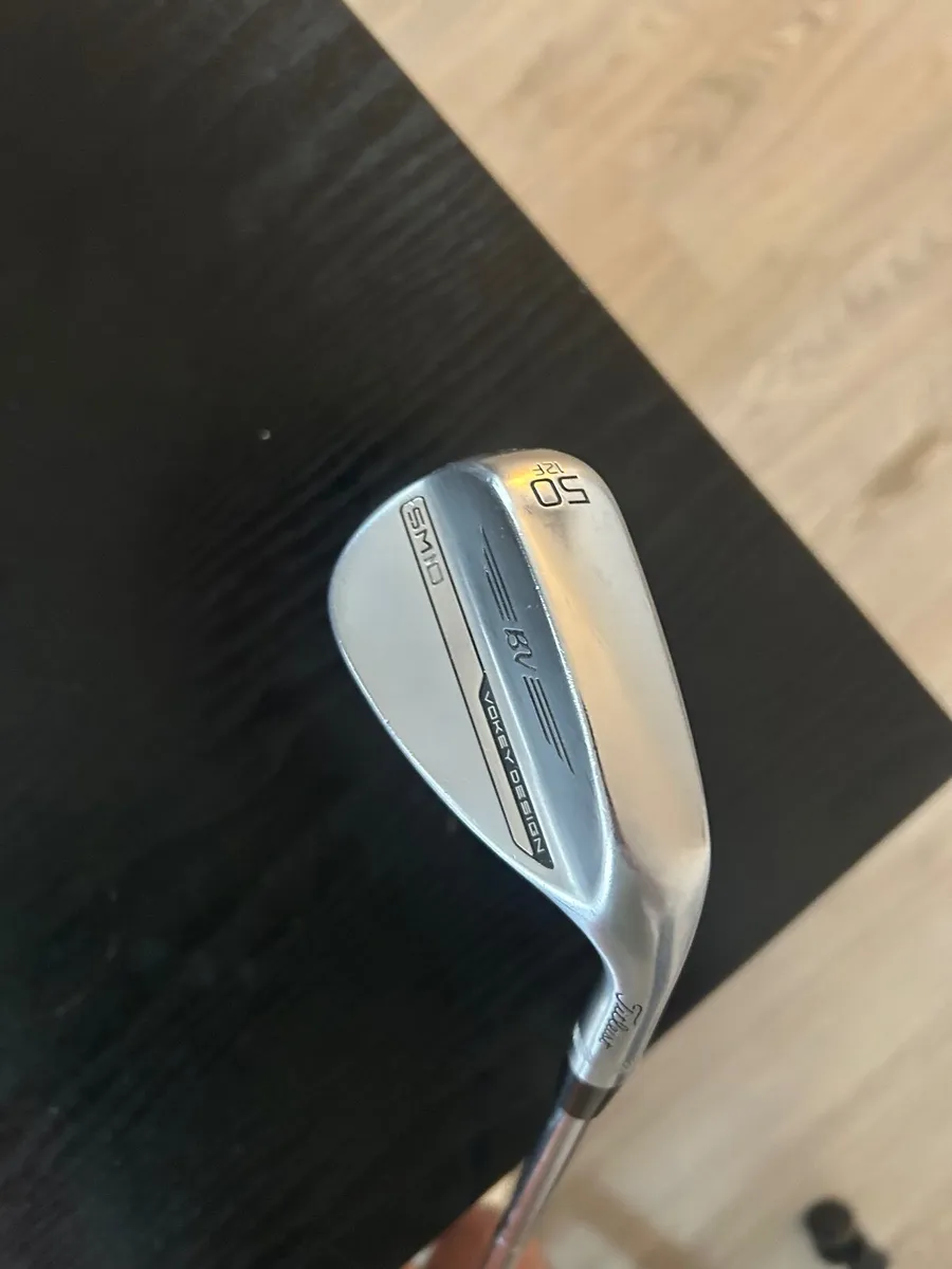 Titleist SM10 50 Gap Wedge Vokey - Image 1