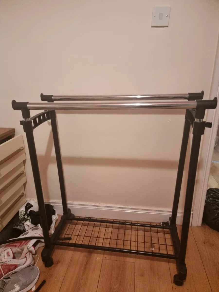 Hanging rail - Image 2