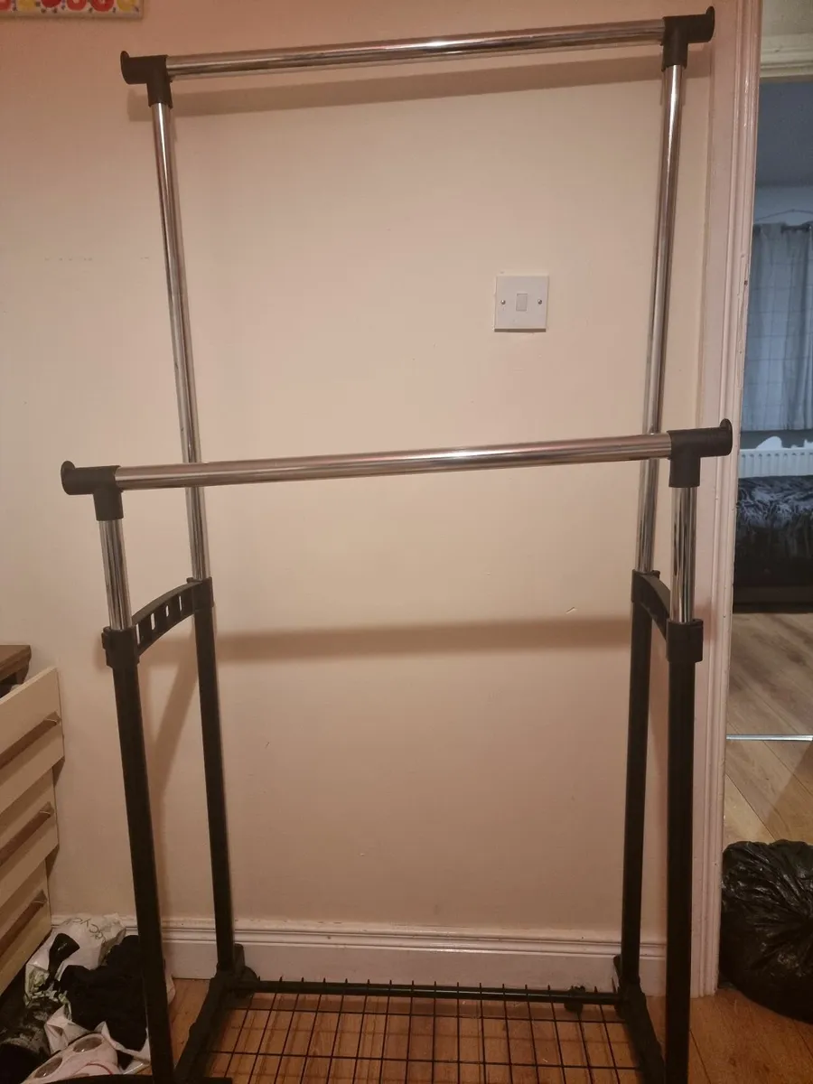 Hanging rail - Image 3