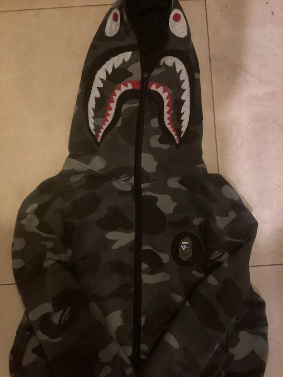 Bape hoodie - Image 1