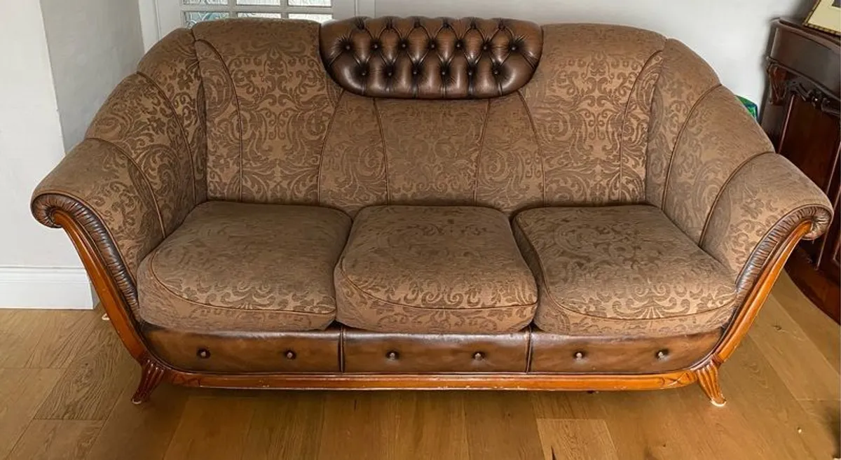 Vintage Suite of Furniture (Couch & 2 Armchairs) - Image 1