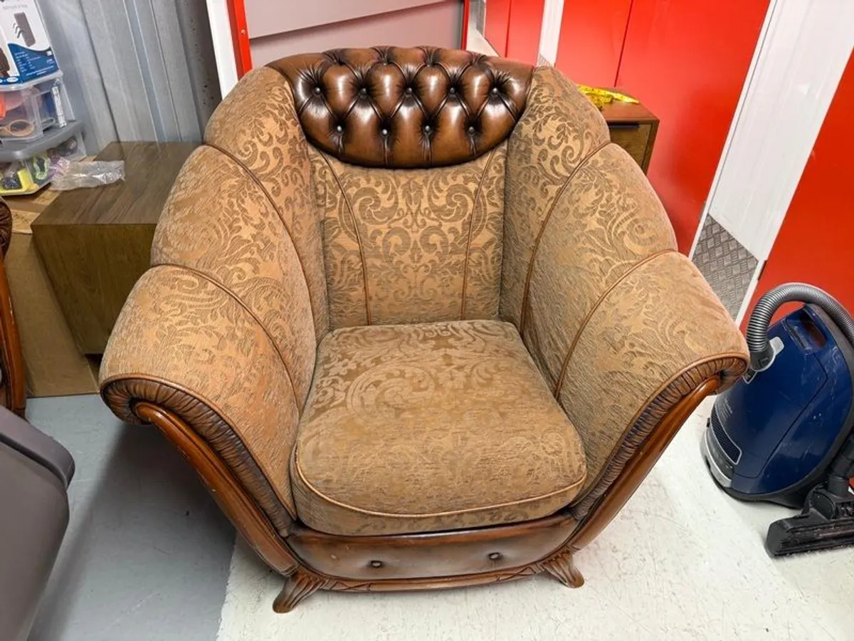 Vintage Suite of Furniture (Couch & 2 Armchairs) - Image 4