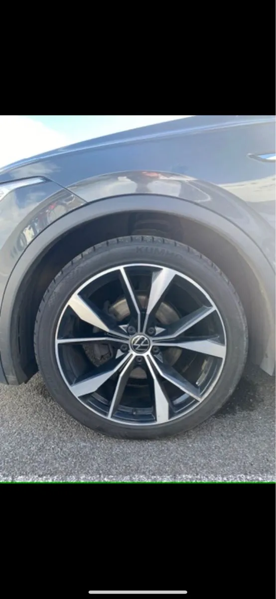 Volkswagen Tiguan R-Line - Image 3