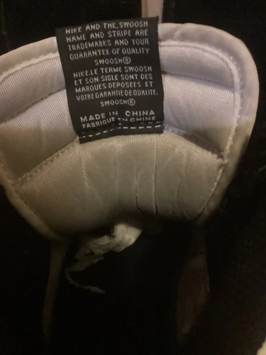 Jordan 1 mochas - Image 2