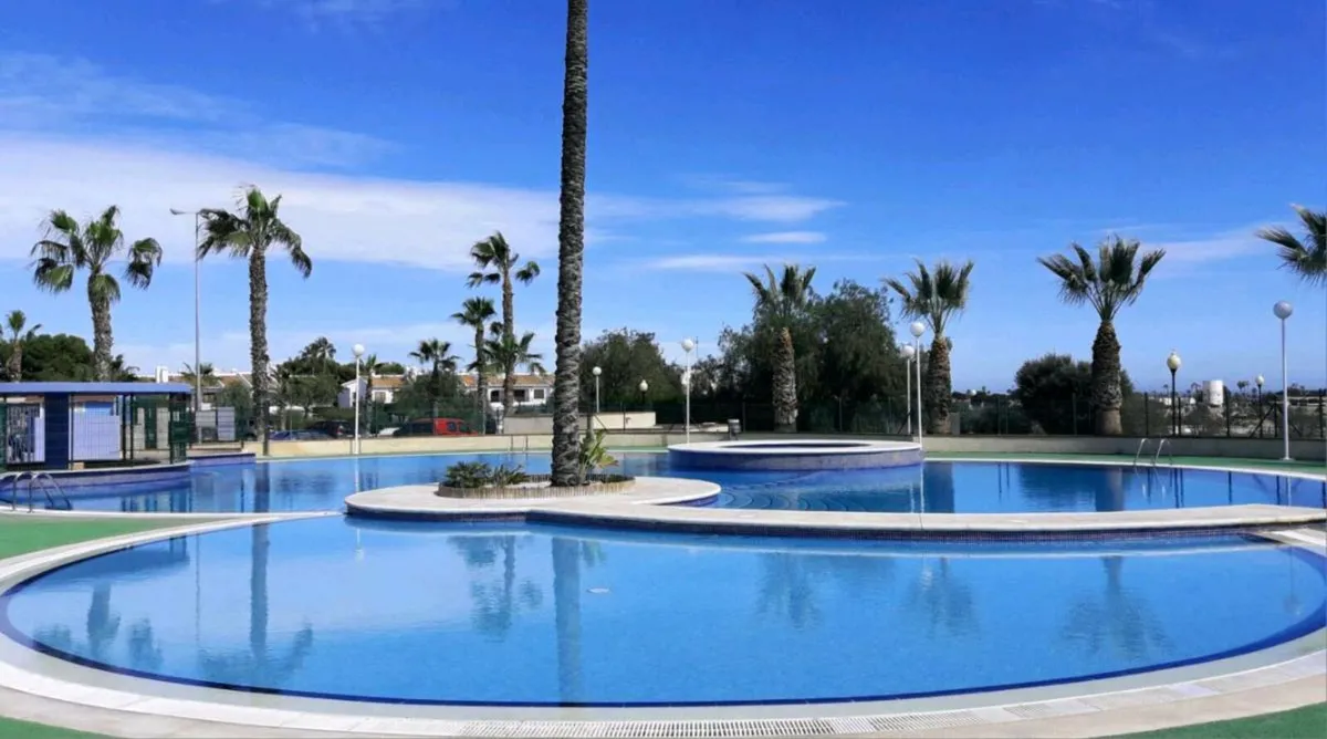 Seafront, Cabo Roig Spain 2 bedroom apt rental - Image 1
