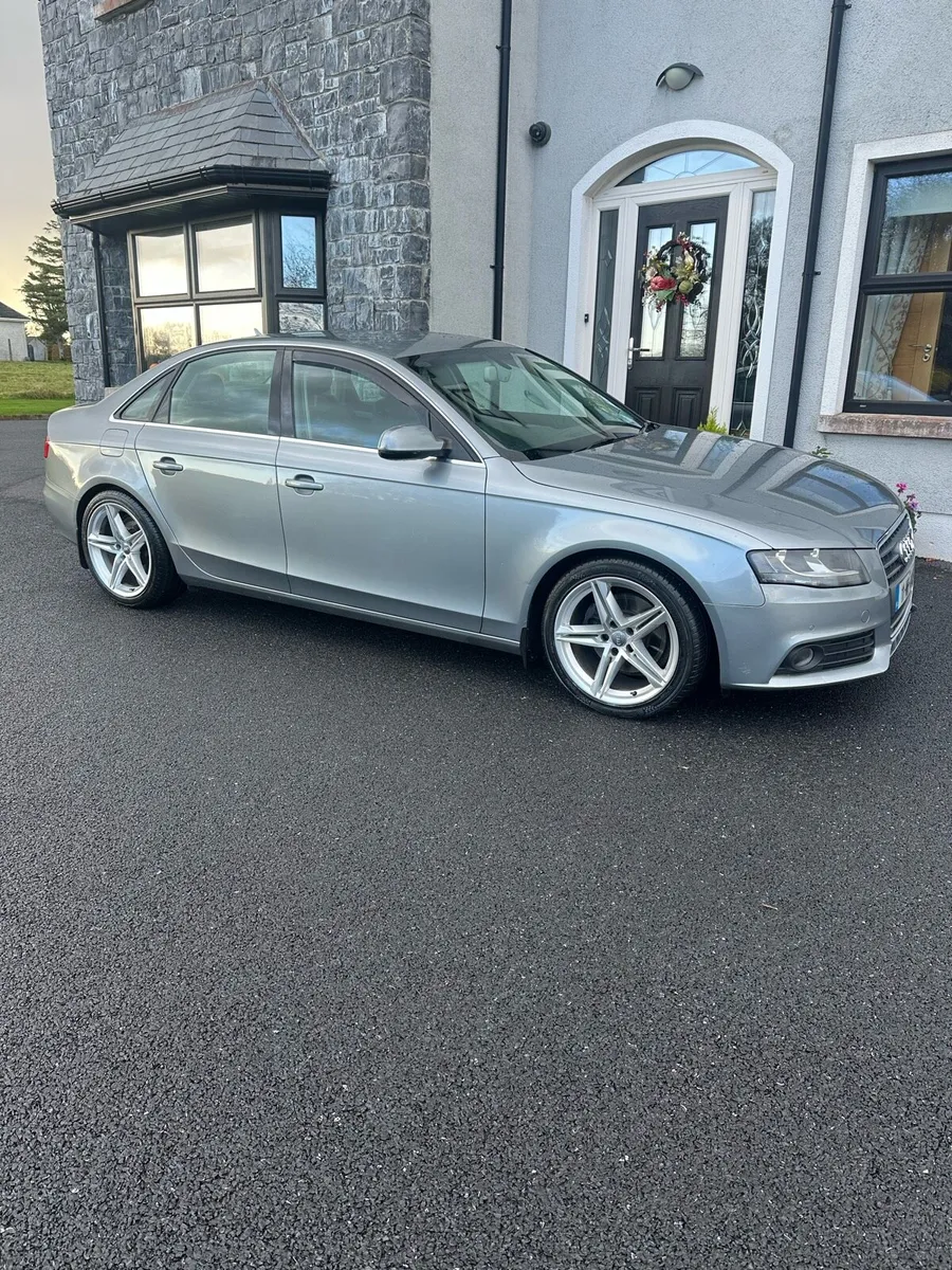 2011 Audi A4 2.0 TDI Technik,€5500 - Image 1