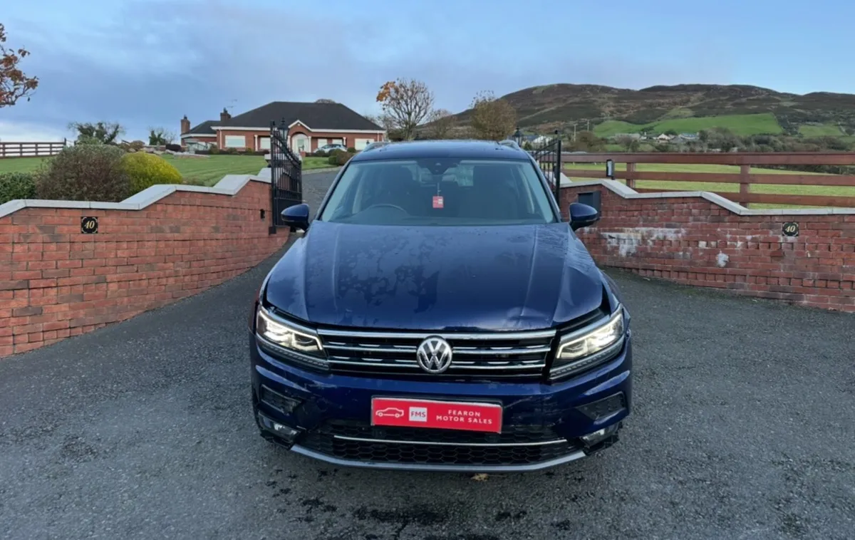 2018 VW Tiguan SEL - Image 3