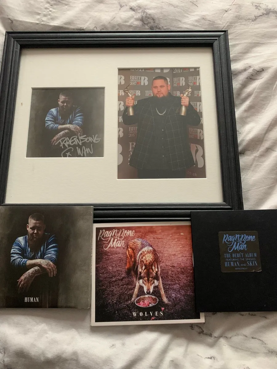 Ragn bone man signed - Image 4