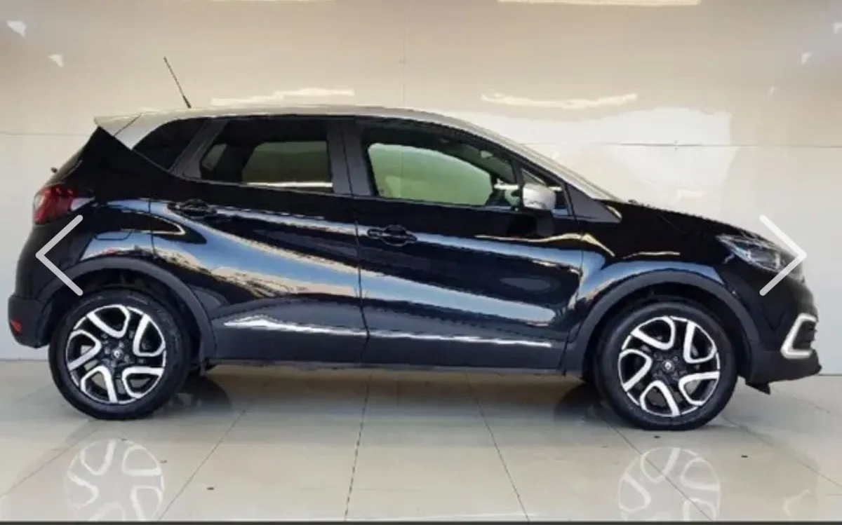 Renault Captur - Image 1