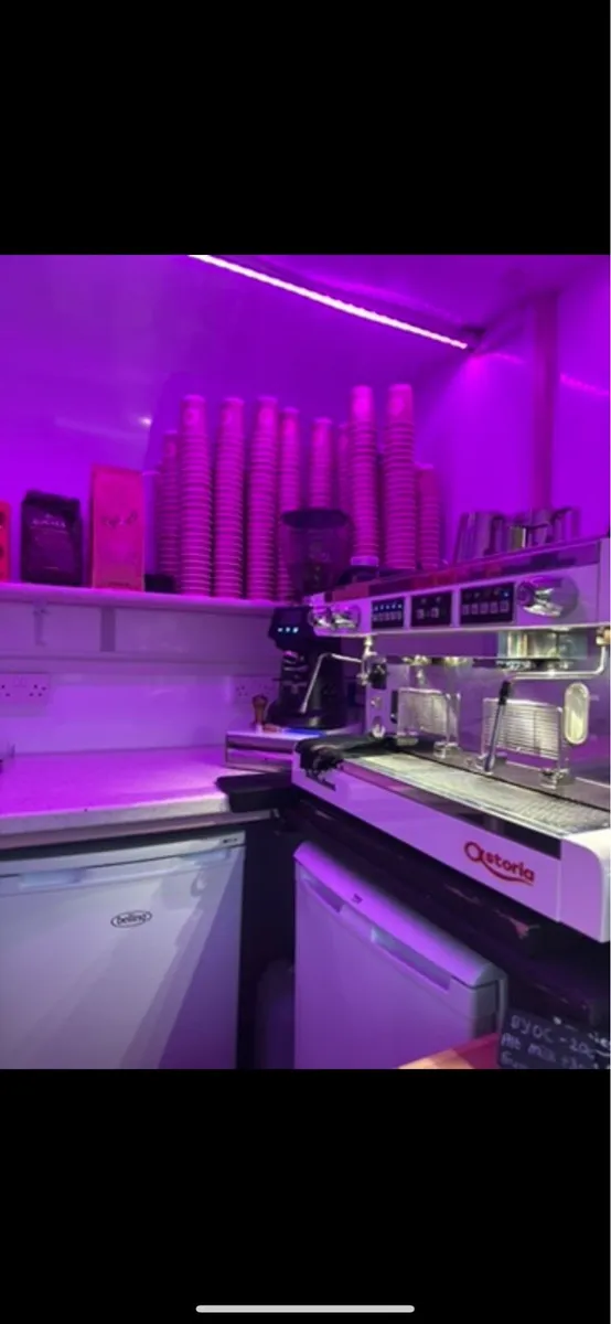 Vintage Rice Coffee Trailer ☕️ - Image 4