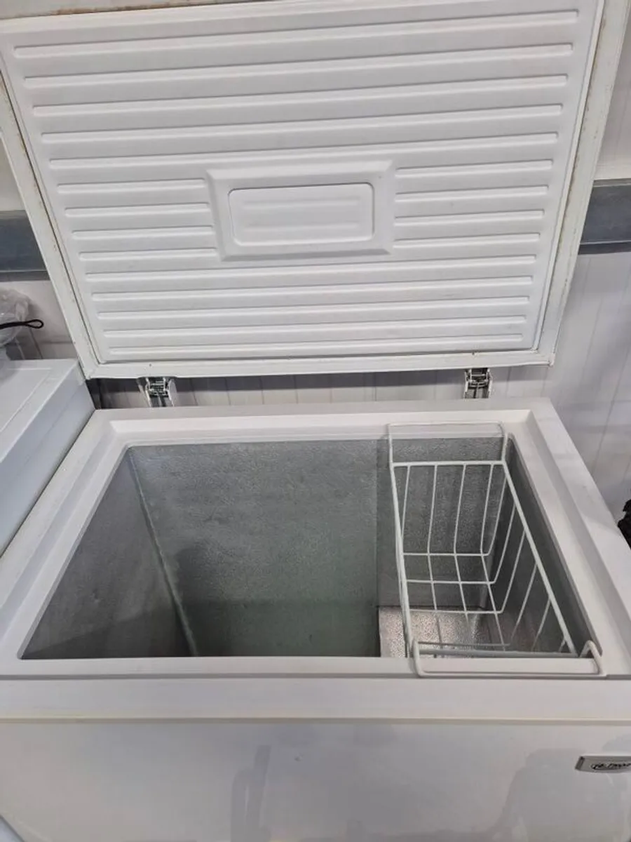 chest freezer - Image 3