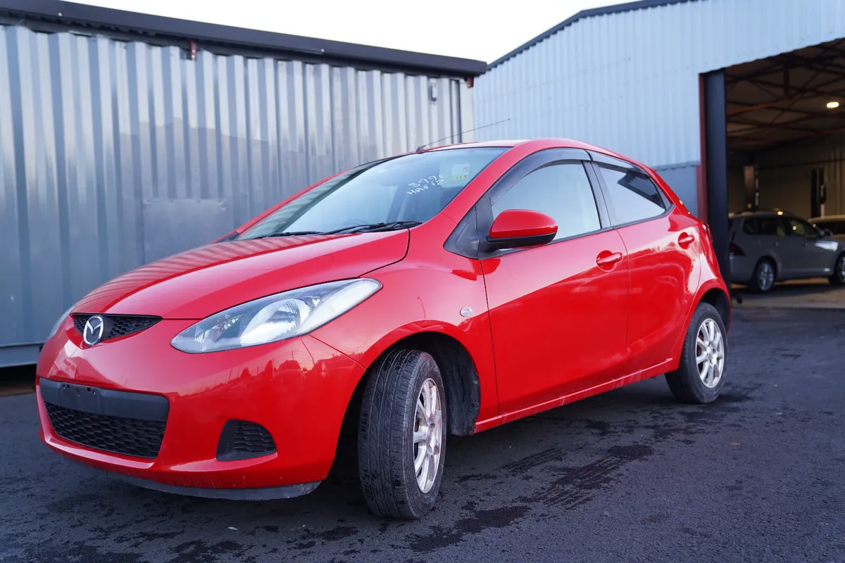 MAZDA DEMIO 2011 RED LOW MILLAGE - Image 3