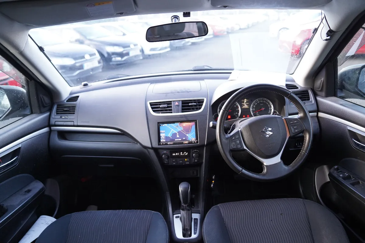 SUZUKI SWIFT 2012 BLACK - Image 10