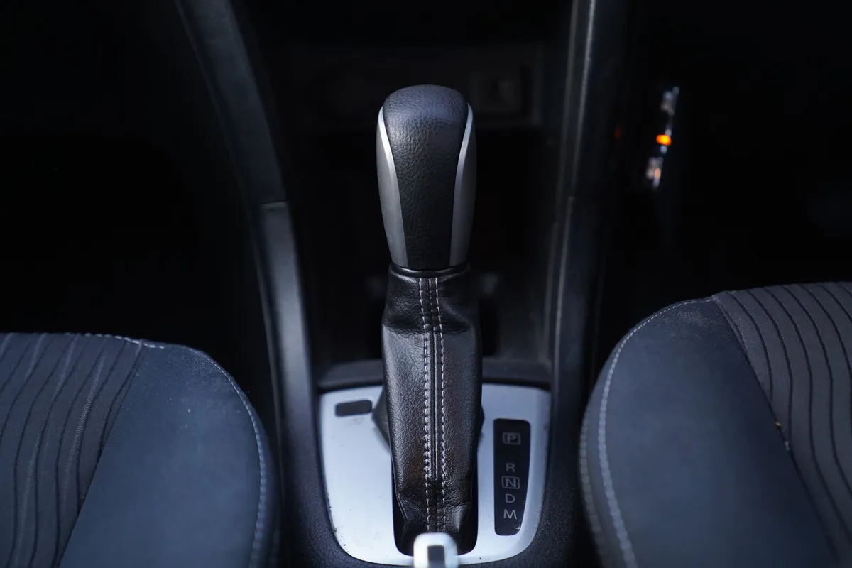 SUZUKI SWIFT 2012 BLACK - Image 14