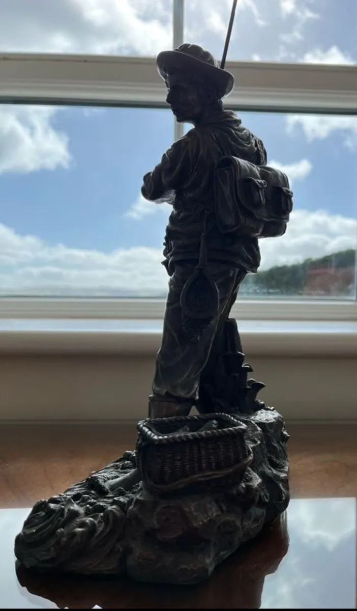 Vintage fisherman sculpture - Image 2