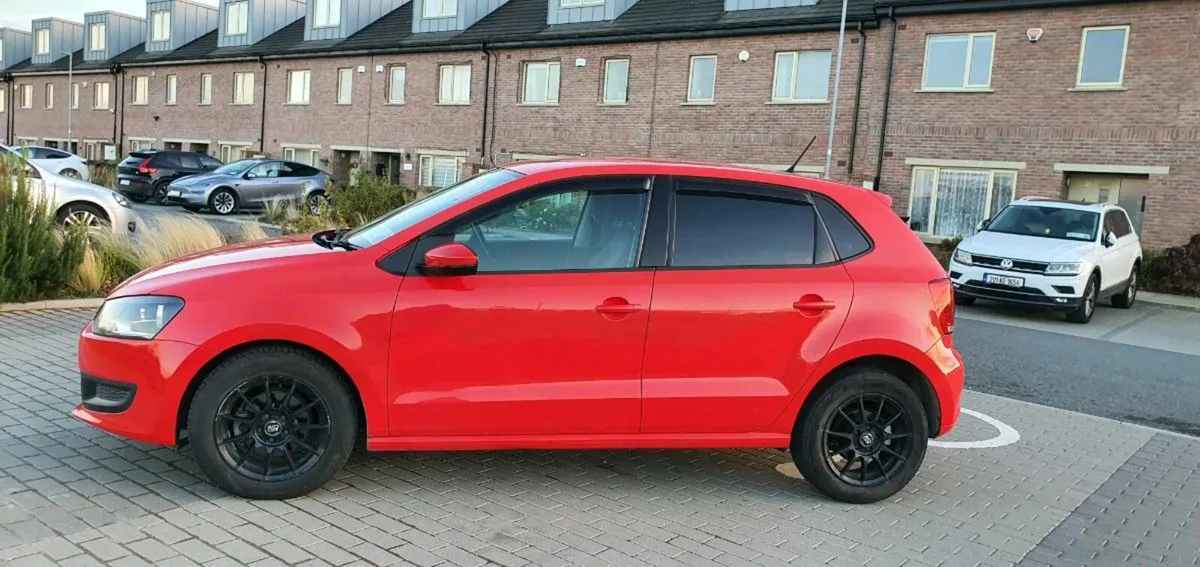 Automatic VW Polo 2013 Rline model - Image 4