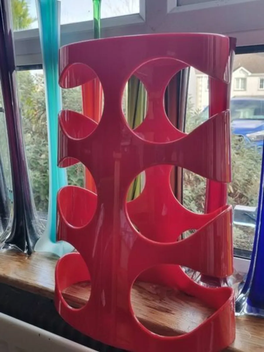 Umbra LCC 2009 Red Wine Rack Designed by Ran Lerne - Image 2