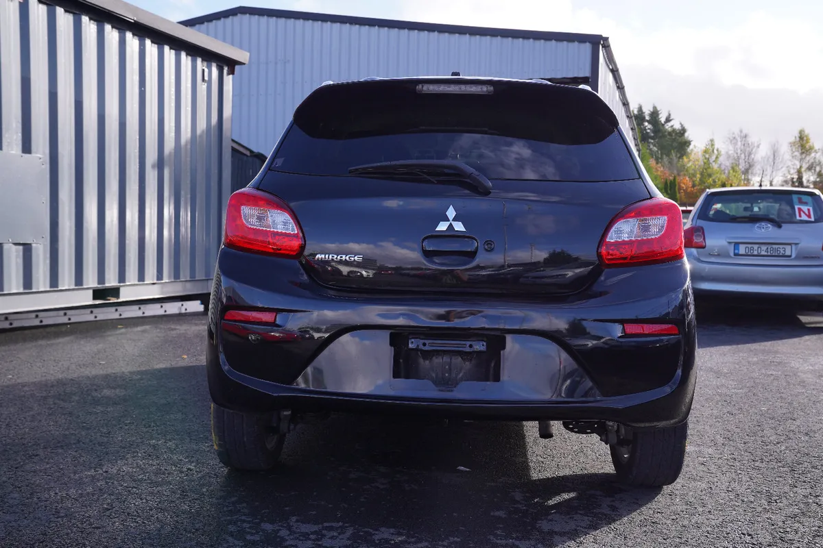 MITSUBISHI MIRAGE 2016 BLACK - Image 4