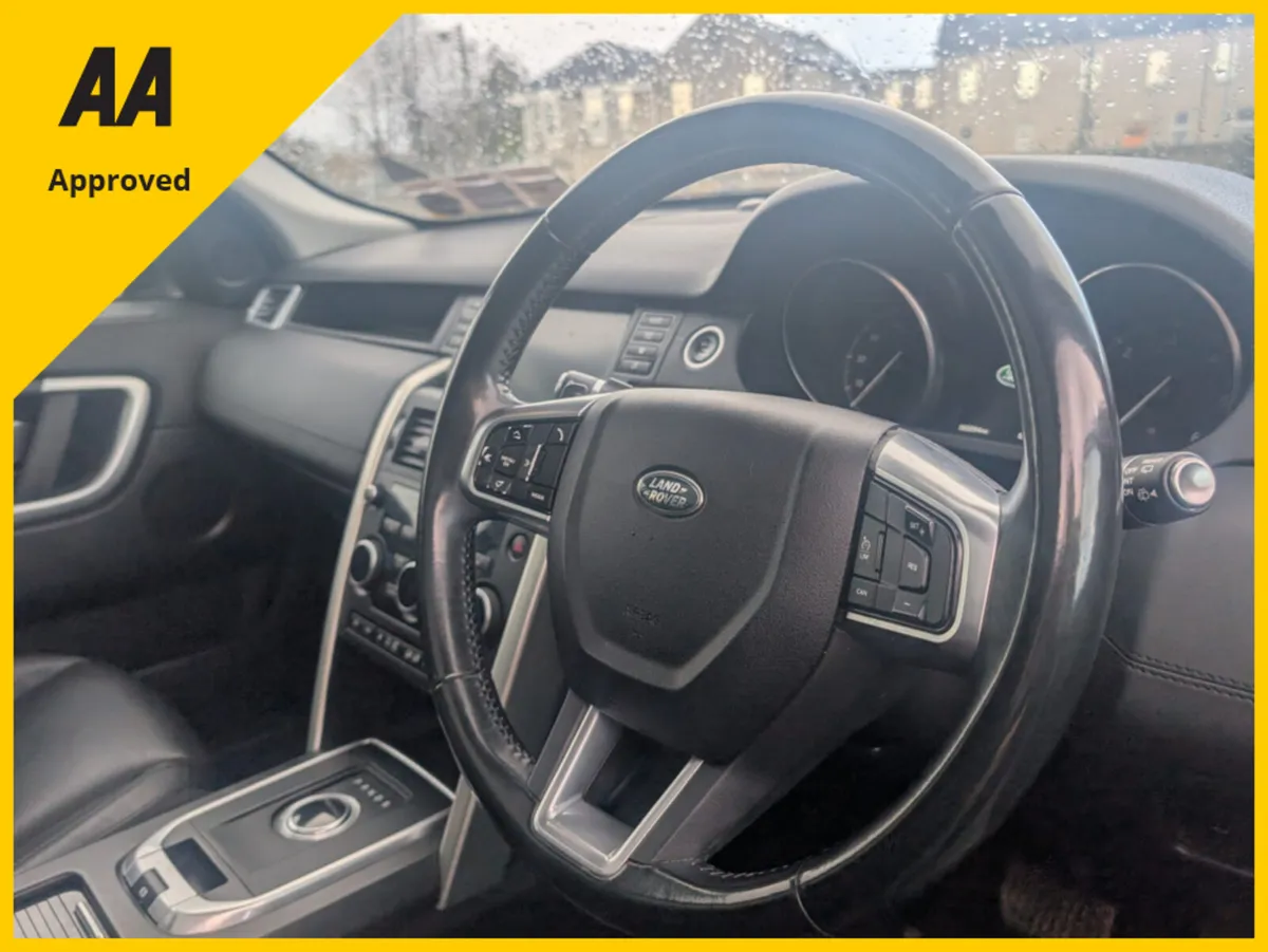 Land Rover Discovery Sport 2.0 TD4 SE 7SEATER  *1 - Image 4