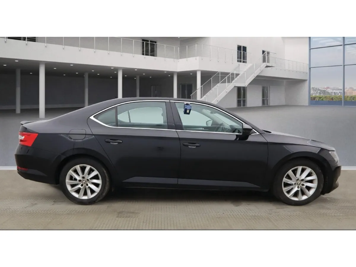 Skoda Superb SE 1.6 TDI 120BHP - Image 3