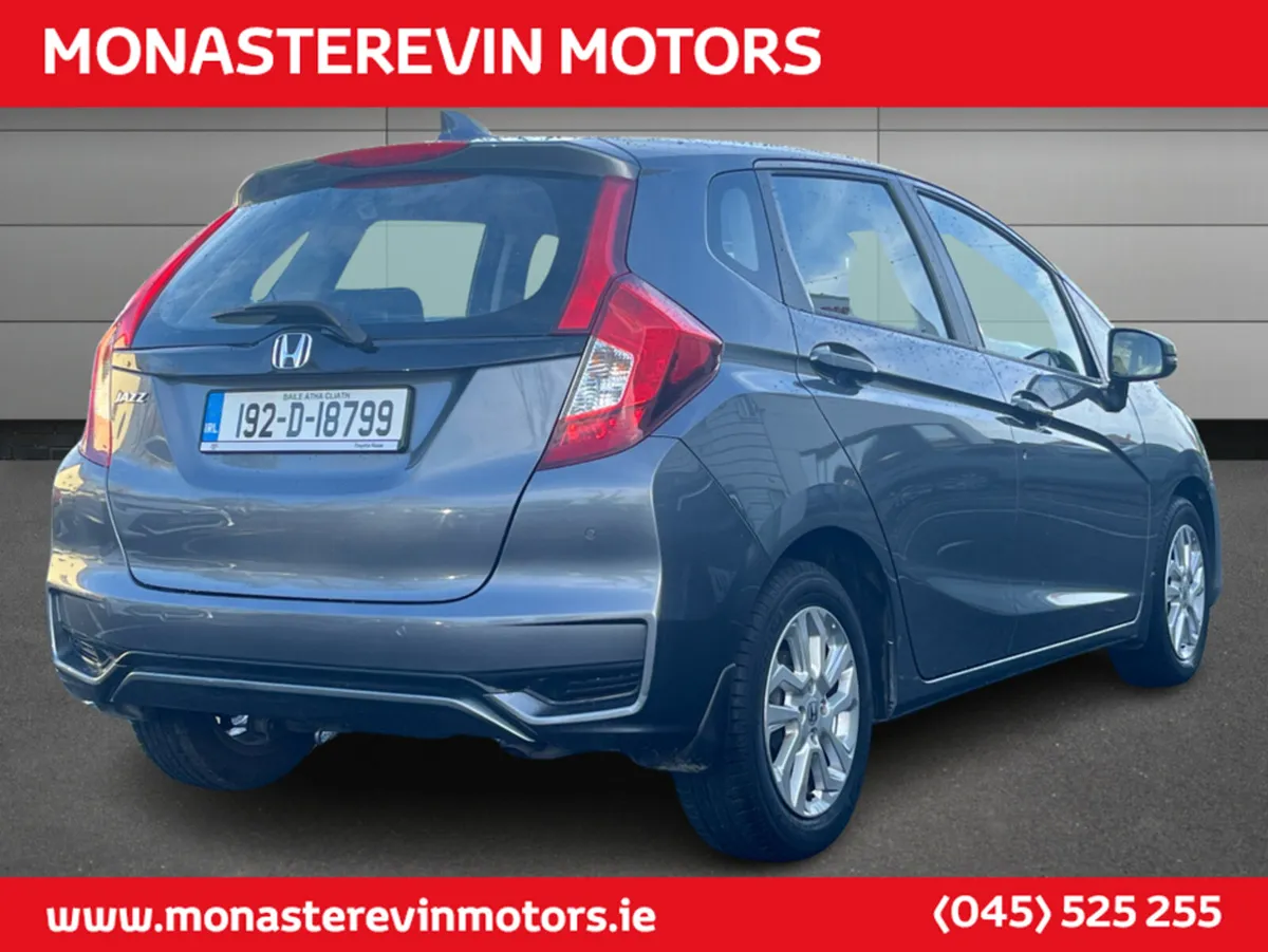 Honda Jazz 1.3 I VTEC ES CVT 5DR AUTO - Image 4