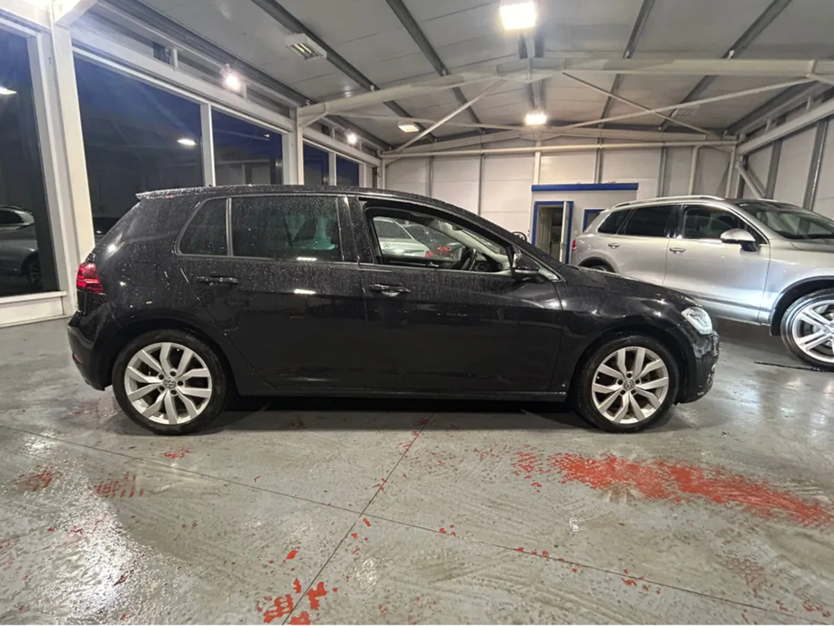 Volkswagen Golf 1.2 Tsi Highline Automatic - Image 2