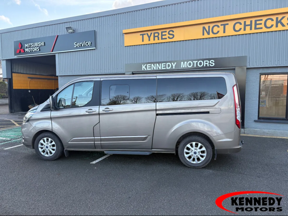 Ford Tourneo CUSTOM 320 T1TDCI 5DR - Image 3
