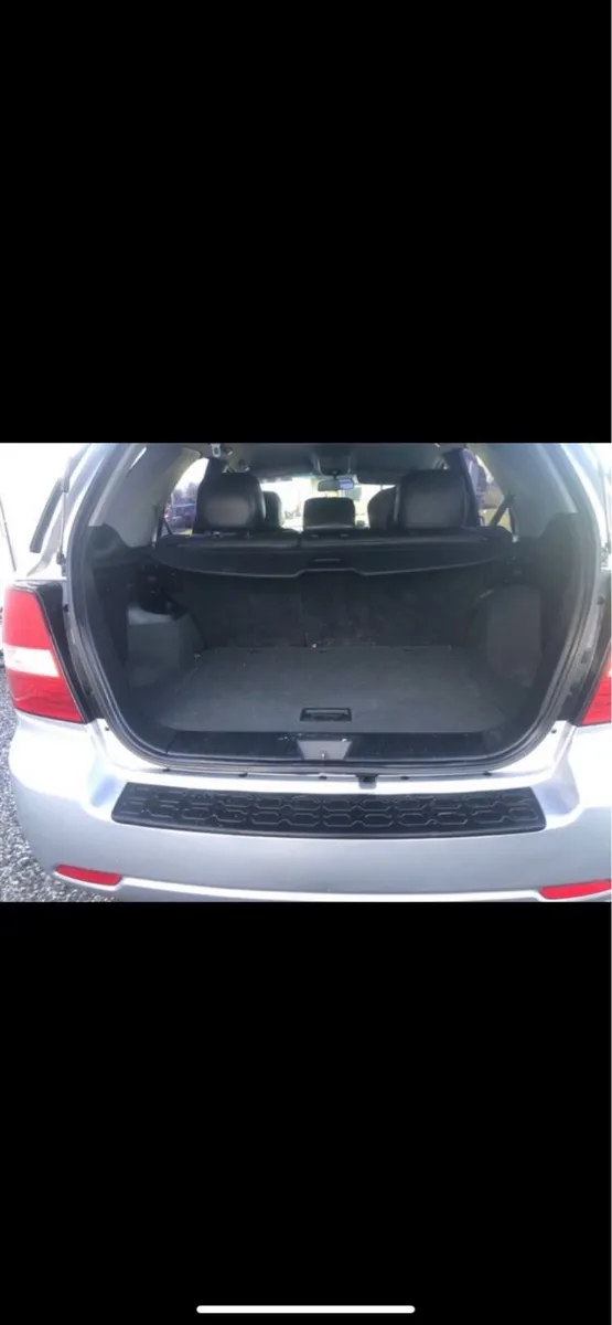 Kia Sorento Auto - Image 3