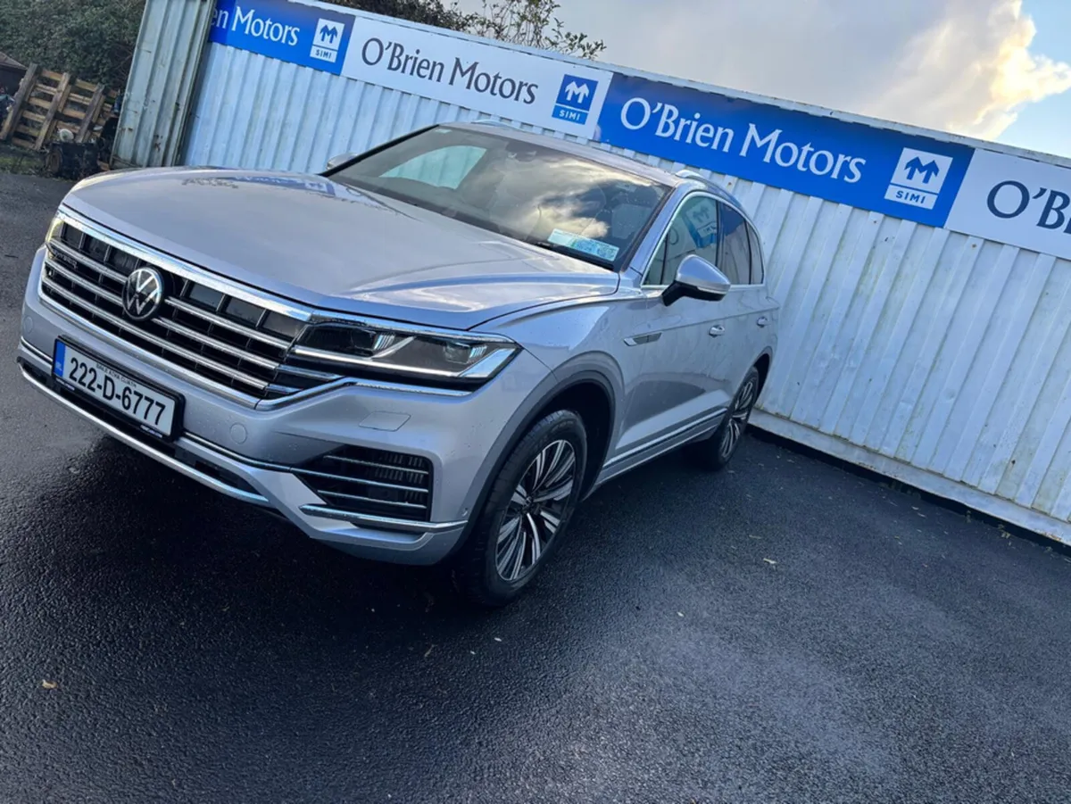 Volkswagen Touareg EHYBRID ELEGANCE 3.0 TSI PHEV 3 - Image 3