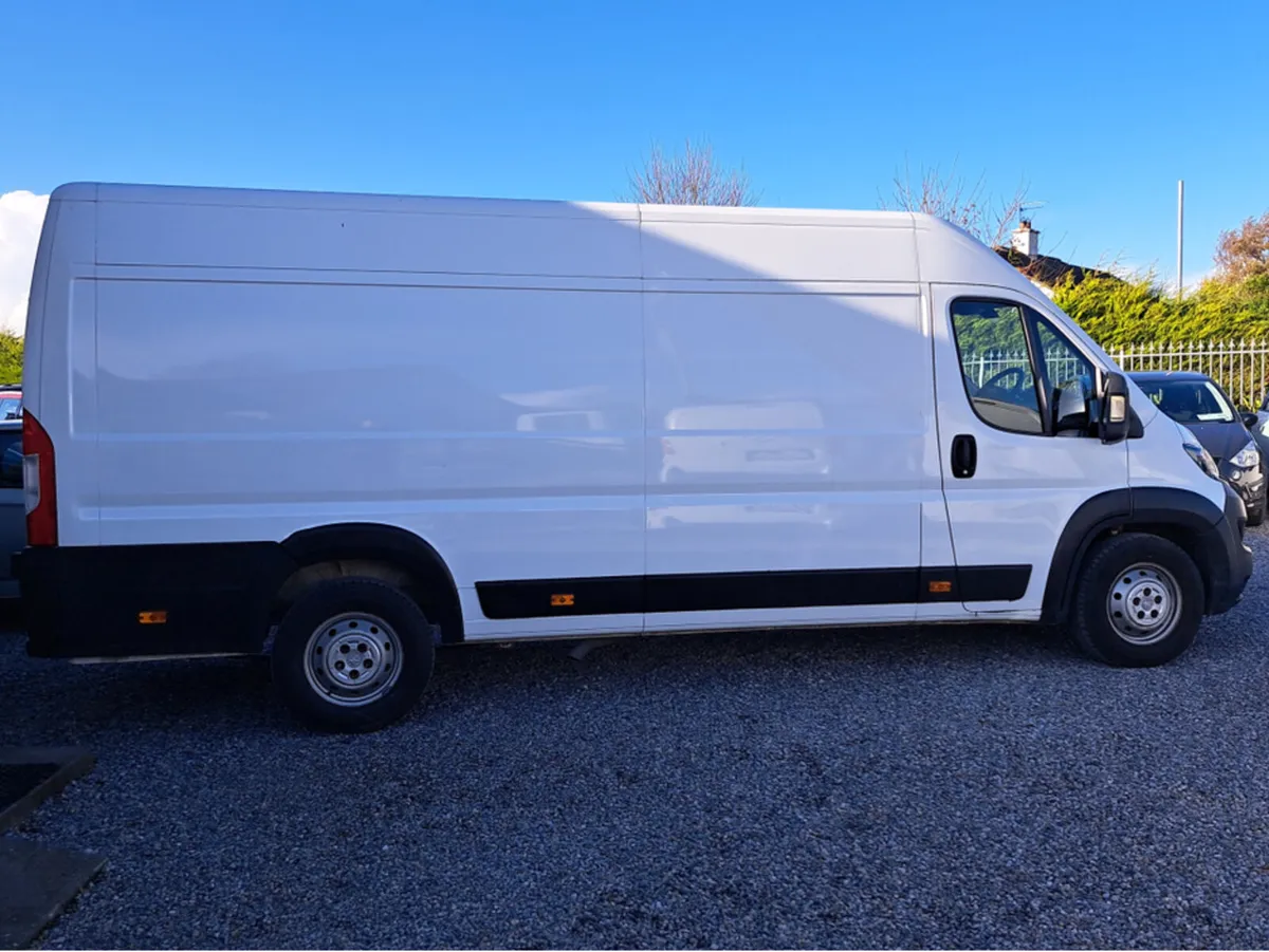 Peugeot Boxer L3 H2 Panel van Professional Model P - Image 4