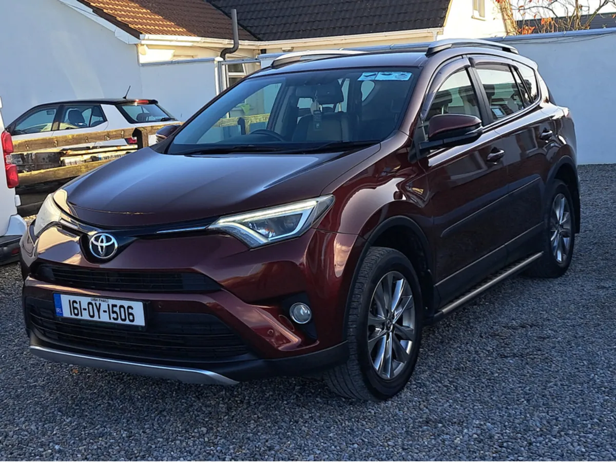 Toyota RAV4 Sol Model 2.0 Diesel with Side steps, - Image 2