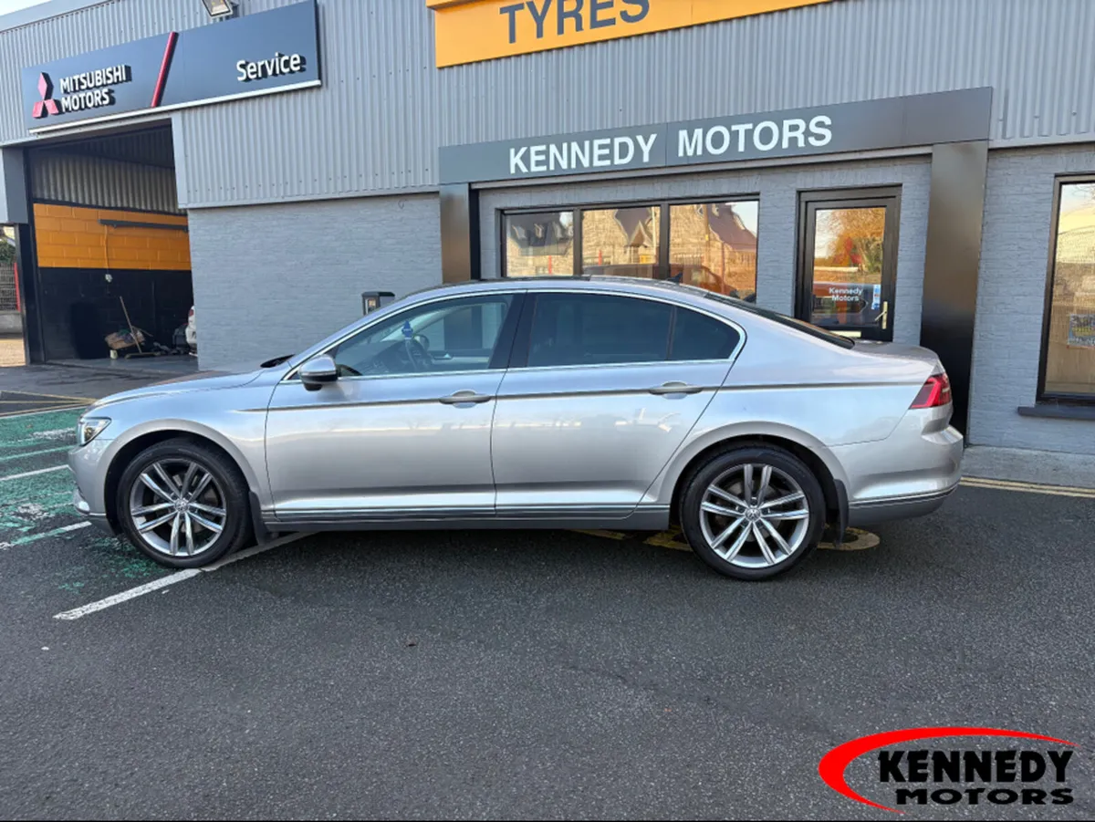 Volkswagen Passat 2.0 TDI GT BLUEMOTION 150PS 4DR - Image 2