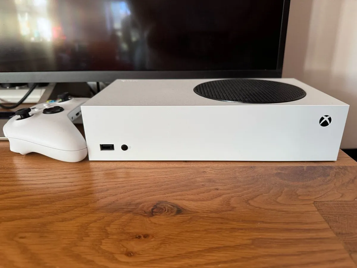 Xbox Series S - Image 2