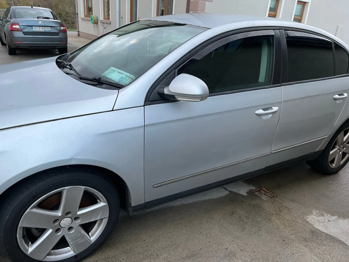 2010VW Passat 1.9TDI - Image 3