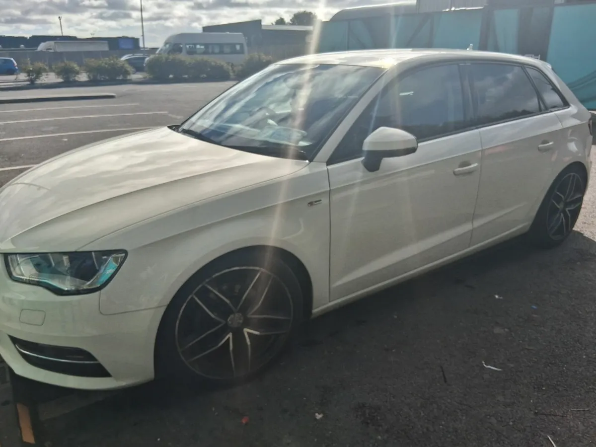 Audi A3 2015 - Image 3